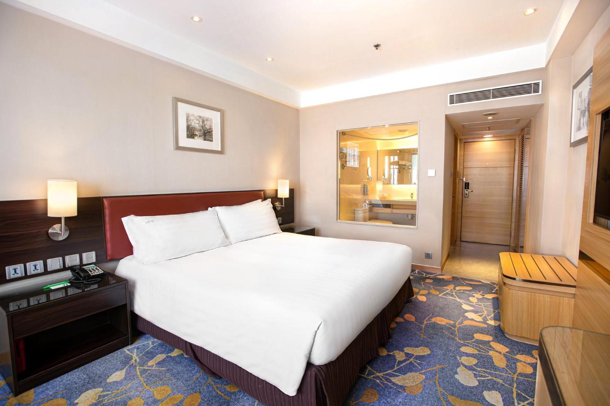 By Ihg 4* Macau