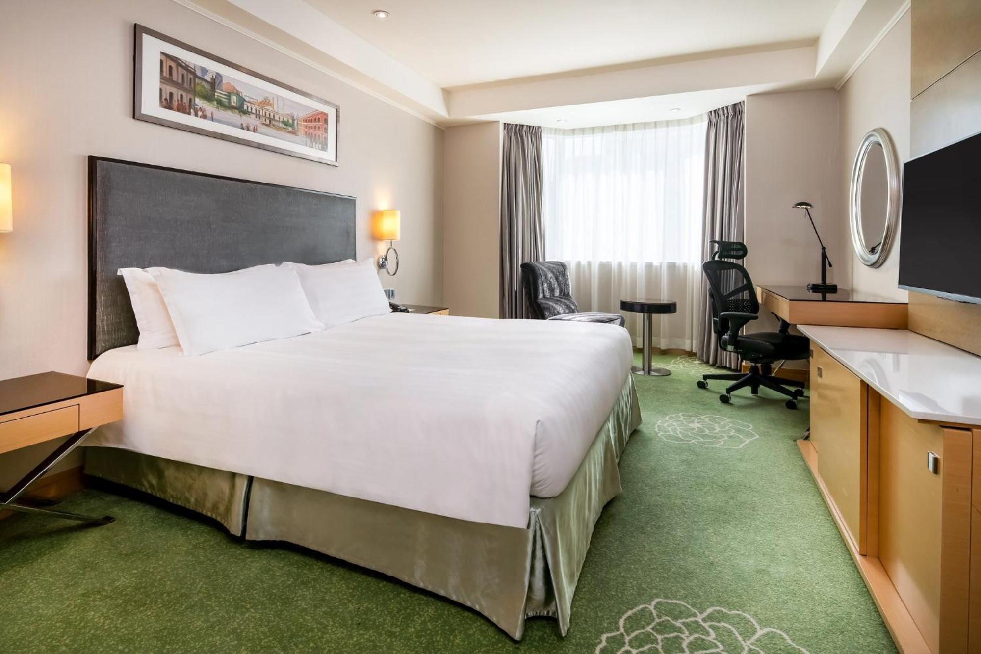 By Ihg 4* Macau